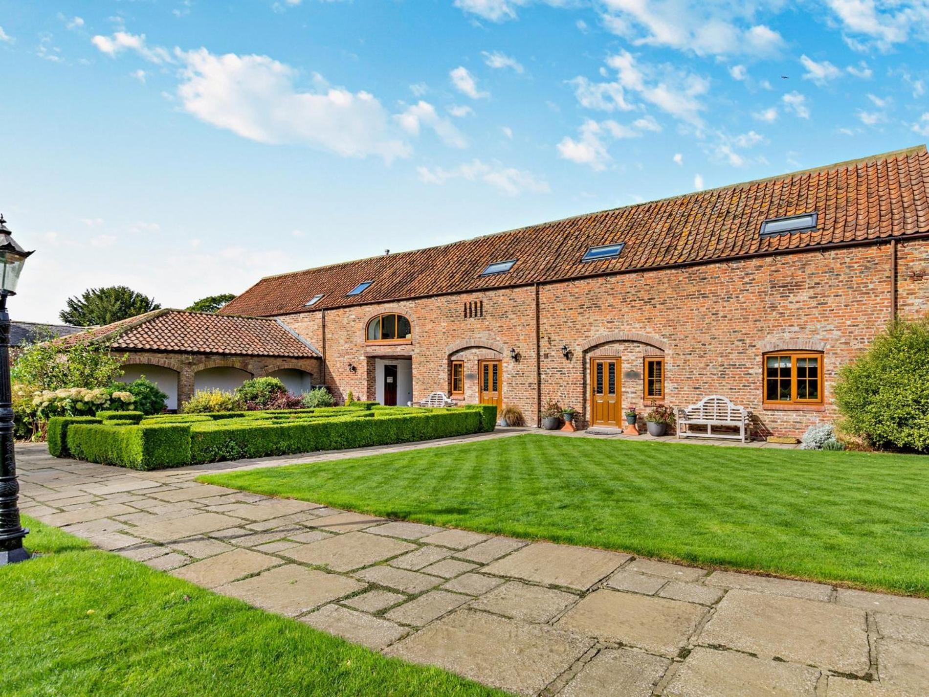 2 Bed In Filey 79280 Villa Wold Newton  Bagian luar foto